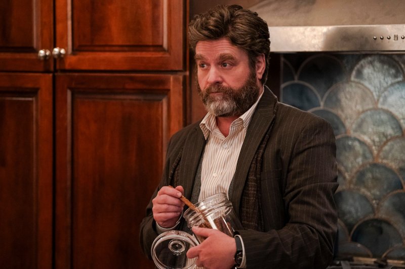 Schauspieler Zach Galifianakis ist gut davongekommen – Bild: Patrick Harbron /​ Disney