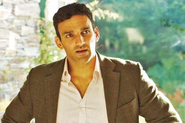 Ben Tyler (Davood Ghadami) kennt keine Hexe – Bild: Red Planet Pictures