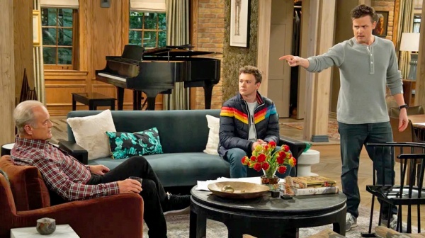 David (Anders Keith) und Freddy reagieren auf Frasiers Pläne – Bild: Chris Haston /​ Paramount+