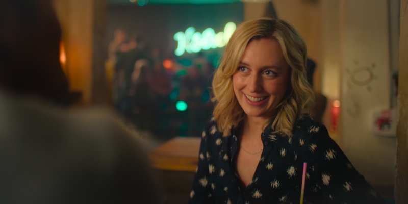 Silke (Franziska Machens) wandelt auf Abwegen – Bild: Courtesy of Netflix