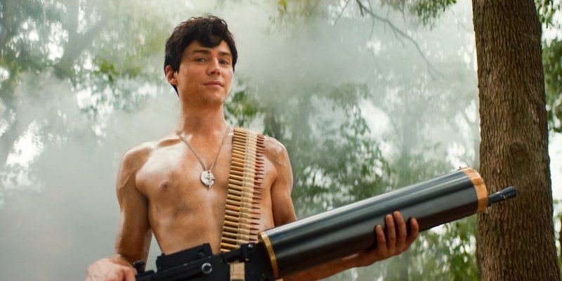 Cameron Cope (Miles Heizer) dreht voll auf – Bild: Courtesy of Netflix