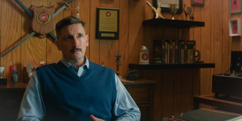 Harlan (Anthony Marble) denkt nach – Bild: Courtesy of Netflix