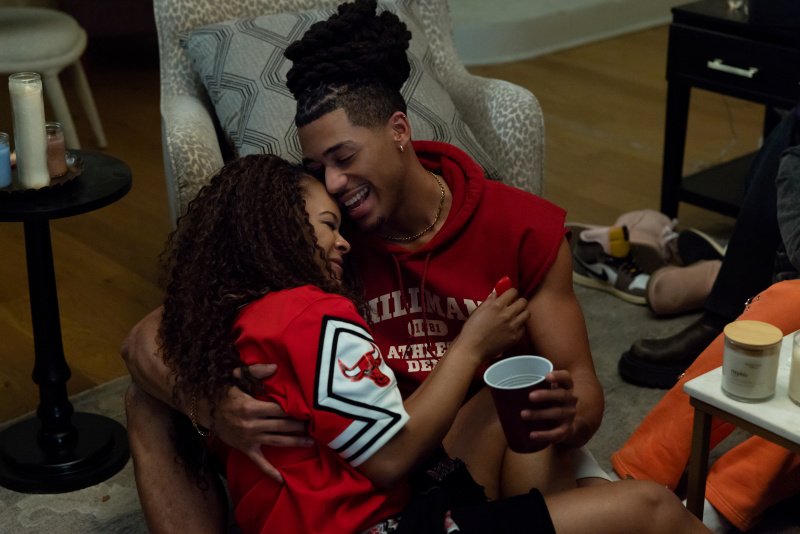 Maleah Joi Moon als Deborah, Cornell Young IV als Shaquille (v. l.) – Bild: © 2026 Netflix, Inc /​ ELI JOSHUA ADE/​Netflix