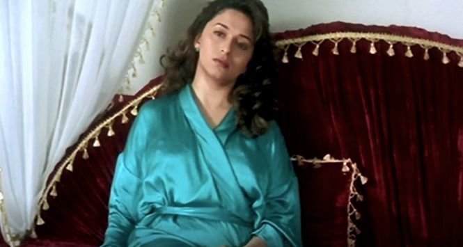 Bild: Pooja (Madhuri Dixit) – Bild: Zee.One