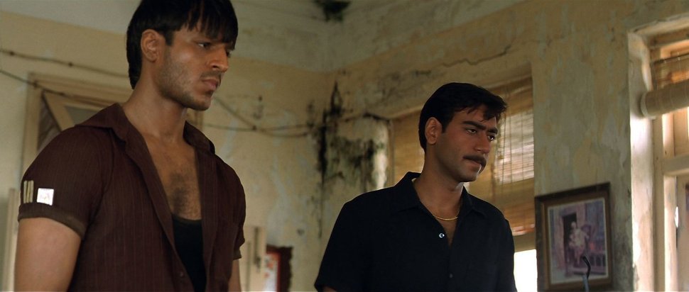 Bild: N. Malik (Ajay Devgan,re), Chandrakant „Chandu“ Nagre (Vivek Oberoi,li) – Bild: Zee.One