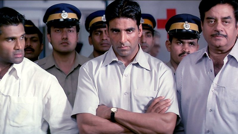 Im Kreuzfeuer der Gewalt – Bild: Zee.One