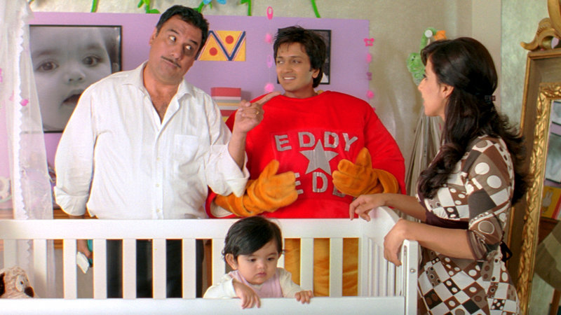 Drei Kindsköpfe und ein Baby – Bild: Zee.One