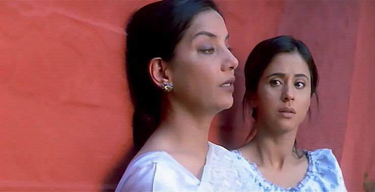 Rukhsana Jamal (Shabana Azmi, li), Tehzeeb Mirza ( Urmila Matondkar, re) – Bild: Zee.One Rukhsana Jamal (Shabana Azmi, li), Tehzeeb Mirza ( Urmila Matondkar, re) – Bild: Zee.One
