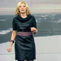 N24: Wetterbericht wird zur Dauerwerbesendung – Wetterfee Miriam Pede in Stewardessen-Uniform – Bild: N24 (Screenshot)