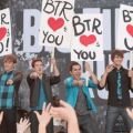 "Big Time Rush": Nickelodeon zeigt zweite Staffel – Teenieband ist ab Februar in 26 neuen Folgen zu sehen – Bild: Nickelodeon