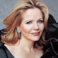 Opern-Star Renée Fleming in „Law & Order: SVU“ – Sopranistin mit Schlüsselrolle in Februar-Episode – Bild: Decca Records