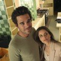 Neue US-Serien 2011/12 (32): "Bent" – Amanda Peet und David Walton als ungleiches Paar – Bild: NBC