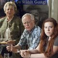 „Lindenstraße“ am Wahlsonntag – Aktuelle Ergebnisse in der Folge um 21:10 Uhr – Bild: WDR/​Mara Lukaschek