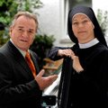 ARD zeigt 9. Staffel von "Um Himmels Willen" – Die Nonne und der Bürgermeister in 13 neuen Episoden – Bild: ARD/Barbara Bauriedl