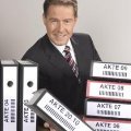 Sat.1 feiert 15 Jahre "Akte" mit Ulrich Meyer – Rückblick auf "Akte 95" bis "Akte 2010" am 5. Januar – Bild: Sat.1