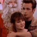 Weihnachten in Serie(n): Episode 17 – "Beverly Hills, 90210 - Fröhliche Weihnachten" – Bild: CBS Paramount Television