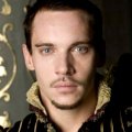 Jonathan Rhys Meyers begibt sich erneut in Entzugsklinik – "Tudors"-Star kämpft seit Jahren gegen Alkoholsucht – Bild: Showtime