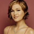 Julia Stiles bei „Dexter“ (Achtung, Spoiler!) – Wichtige Rolle in der fünften Staffel – Bild: ABC Family