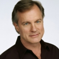 Stephen Collins in „No Ordinary Family“ – Ex-Reverend Camden übernimmt eine der Hauptrollen in neuer ABC-Serie – Bild: The CW Network