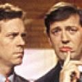 Einmalige TV-Reunion von Stephen Fry und Hugh Laurie – Rückblick auf 30 Jahre "Kreativpartnerschaft" – Bild: bbc.co.uk/A Bit of Fry and Laurie