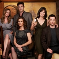ABC cancelt „Brothers & Sisters“ und weitere Serien – Aus für „V – Die Besucher“ und „No Ordinary Family“ – Bild: ABC