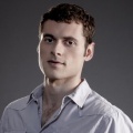 Adan Canto – Bild: Patrick Ecclesine/FOX Adan Canto – Bild: Patrick Ecclesine/FOX