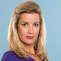 Alexa Maria Surholt – Bild: ARD/Tom Schulze Alexa Maria Surholt – Bild: ARD/Tom Schulze