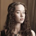 Anna Popplewell – Bild: Mathieu Young/The CW Anna Popplewell – Bild: Mathieu Young/The CW