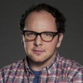 Austin Basis – Bild: The CW Network Austin Basis – Bild: The CW Network