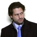 Adam Bousdoukos – Bild: SWR/kurhaus production/Johannes Krieg Adam Bousdoukos – Bild: SWR/kurhaus production/Johannes Krieg