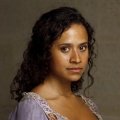 Angel Coulby – Bild: BBC/Shine/Nick Briggs Angel Coulby – Bild: BBC/Shine/Nick Briggs