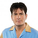 Charlie Sheen – Bild: Warner Bros. Television Charlie Sheen – Bild: Warner Bros. Television