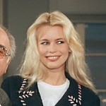 Claudia Schiffer – Bild: 1994 Warner Bros. Lizenzbild frei Claudia Schiffer – Bild: 1994 Warner Bros. Lizenzbild frei