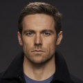 Dylan Bruce – Bild: Temple Street Productions/BBC America Dylan Bruce – Bild: Temple Street Productions/BBC America