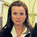 Emily Watson – Bild: BBC Two Emily Watson – Bild: BBC Two