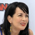 Grey DeLisle – Bild: GabboT, Grey Delisle (21303087651), CC BY-SA 2.0 Grey DeLisle – Bild: GabboT, Grey Delisle (21303087651), CC BY-SA 2.0