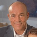 Heiner Lauterbach – Bild: ARD/DEGETO/Katrin Knoke Heiner Lauterbach – Bild: ARD/DEGETO/Katrin Knoke