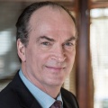Herbert Knaup – Bild: ARD/Georges Pauly Herbert Knaup – Bild: ARD/Georges Pauly