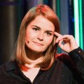 Hazel Brugger – Bild: SRF Hazel Brugger – Bild: SRF