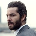 Jim Sturgess – Bild: ZDF und Hal Shinnie Jim Sturgess – Bild: ZDF und Hal Shinnie