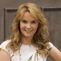 Lea Thompson – Bild: ABC Family/Todd Wawrychuk Lea Thompson – Bild: ABC Family/Todd Wawrychuk