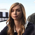 Lauren Lapkus – Bild: Warner Bros. Television Lizenzbild frei Lauren Lapkus – Bild: Warner Bros. Television Lizenzbild frei