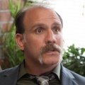 Nick Sandow – Bild: Lionsgate/ Netflix Nick Sandow – Bild: Lionsgate/ Netflix