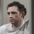 Nate Corddry – Bild: Warner Bros. Television Nate Corddry – Bild: Warner Bros. Television