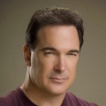 Patrick Warburton – Bild: CBS Corporation Patrick Warburton – Bild: CBS Corporation
