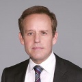 Peter MacNicol – Bild: CBS Peter MacNicol – Bild: CBS