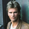 Richard Dean Anderson – Bild: ABC/Paramount Televsion Richard Dean Anderson – Bild: ABC/Paramount Televsion