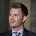 Rick Cosnett – Bild: Warner Bros. Entertainment, Inc. Lizenzbild frei Rick Cosnett – Bild: Warner Bros. Entertainment, Inc. Lizenzbild frei