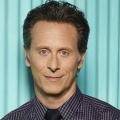 Steven Weber – Bild: ABC FAMILY/Craig Sjodin Steven Weber – Bild: ABC FAMILY/Craig Sjodin