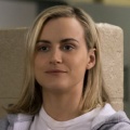 Taylor Schilling – Bild: Lionsgate/ Netflix Taylor Schilling – Bild: Lionsgate/ Netflix